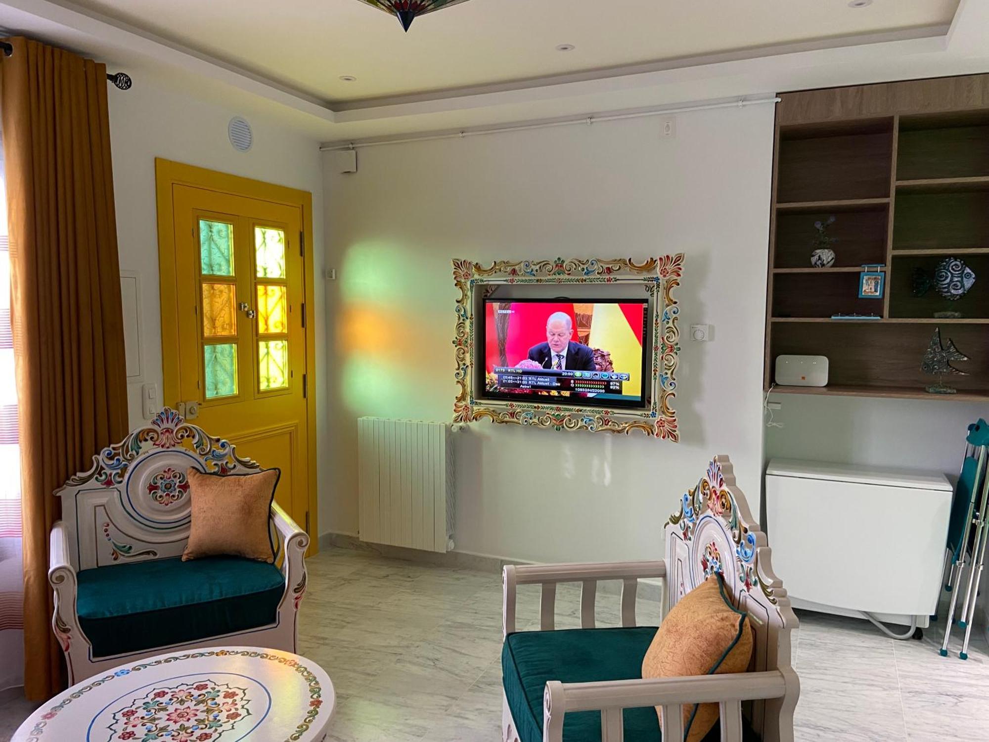 Marsa-Sidi Bousaid Cosy Authentic Apartment La Marsa Exterior photo