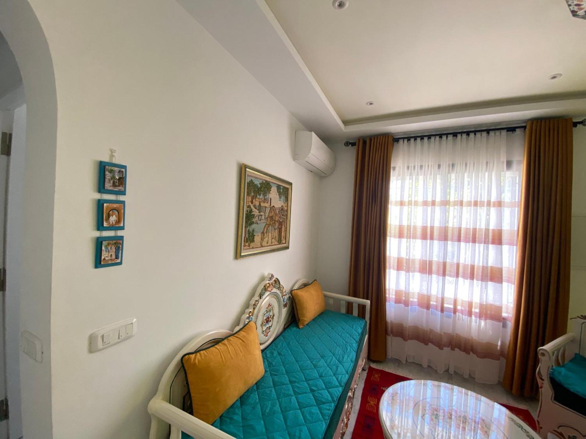 Marsa-Sidi Bousaid Cosy Authentic Apartment La Marsa Exterior photo